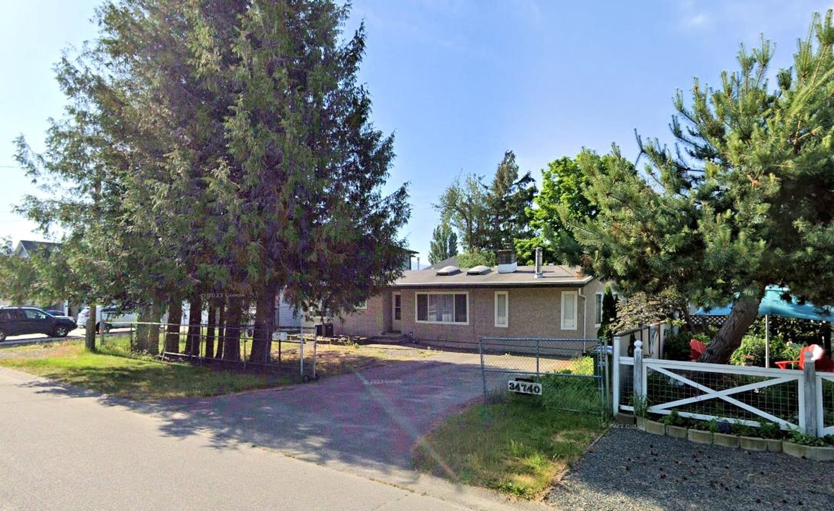 34740 3rd Avenue, Poplar, Abbotsford photo 0 34740 3rd Avenue, Poplar, Abbotsford photo 0