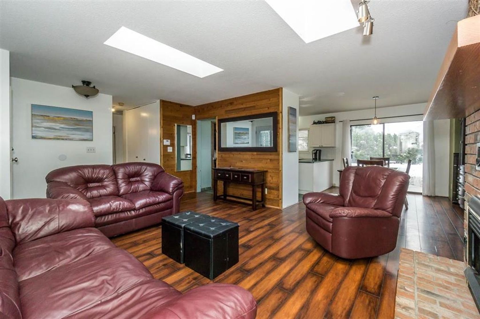 Photo 5 at 34740 3rd Avenue, Poplar, Abbotsford Photo 5 at 34740 3rd Avenue, Poplar, Abbotsford