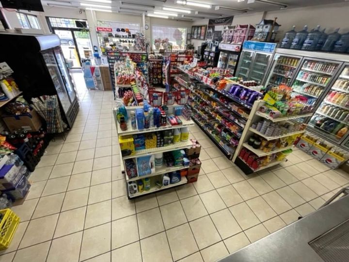 Photo 3 at 2149 Shaughnessy Street, Central Pt Coquitlam, Port Coquitlam Photo 3 at 2149 Shaughnessy Street, Central Pt Coquitlam, Port Coquitlam