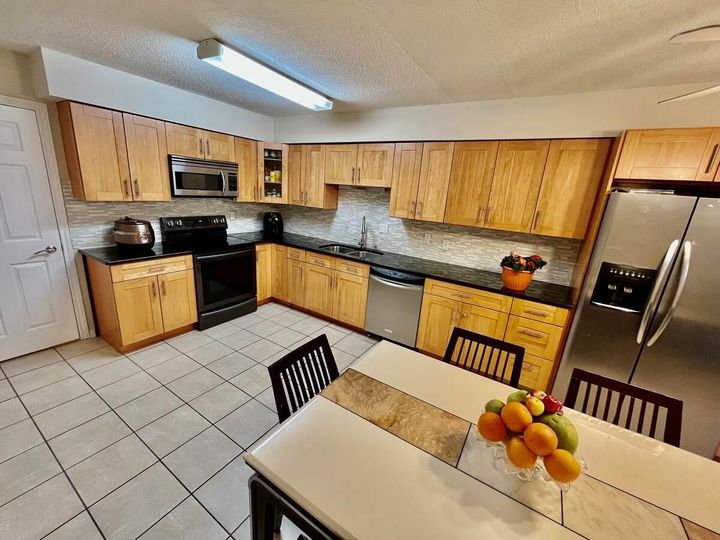 Photo 8 at 2149 Shaughnessy Street, Central Pt Coquitlam, Port Coquitlam