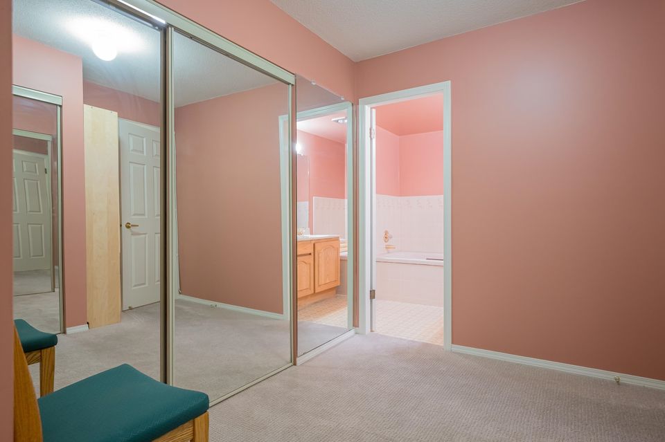 Photo 21 at 102 - 15300 17 Avenue, Sunnyside Park Surrey, South Surrey White Rock