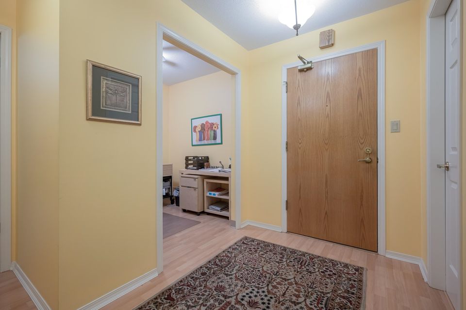 Photo 27 at 102 - 15300 17 Avenue, Sunnyside Park Surrey, South Surrey White Rock