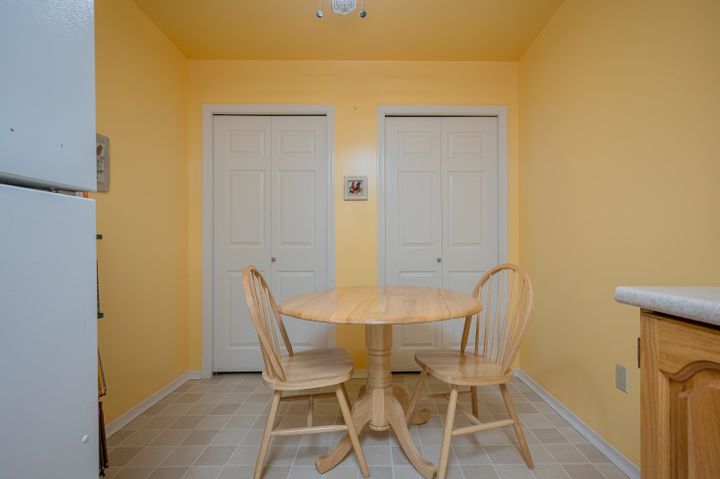 Photo 14 at 102 - 15300 17 Avenue, Sunnyside Park Surrey, South Surrey White Rock