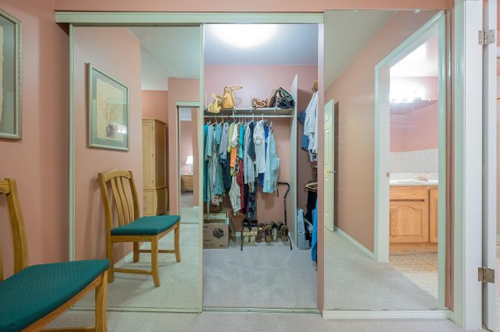 Photo 22 at 102 - 15300 17 Avenue, Sunnyside Park Surrey, South Surrey White Rock