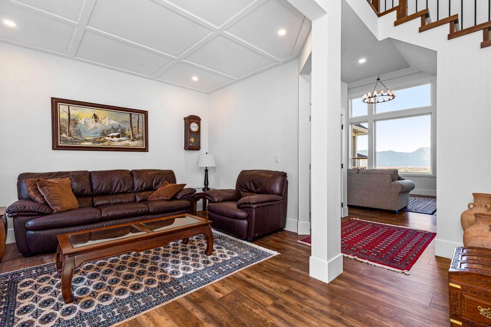 Photo 7 at 51183 Ludmila Place, Eastern Hillsides, Chilliwack