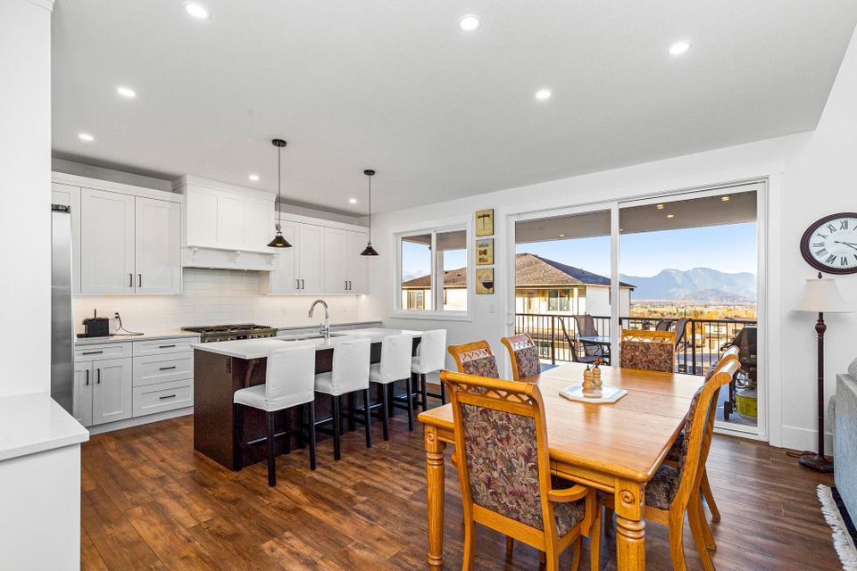 Photo 15 at 51183 Ludmila Place, Eastern Hillsides, Chilliwack