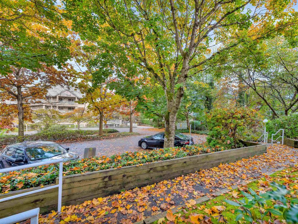 Photo 37 at 101 - 15140 29a Avenue, King George Corridor, South Surrey White Rock