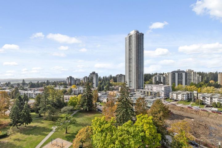 Photo 15 at 1106 - 6463 Silver Avenue, Metrotown, Burnaby South