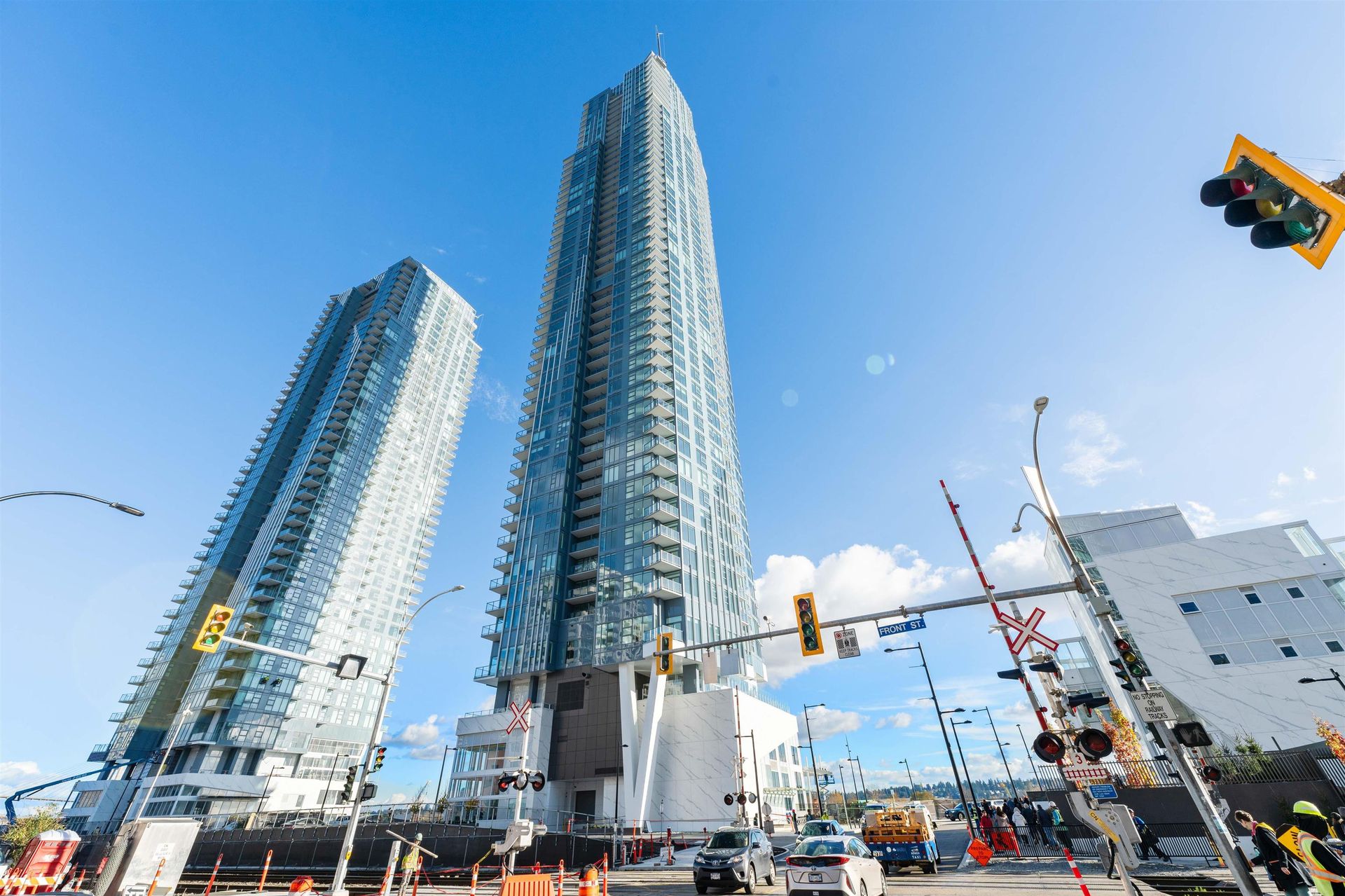 2905 - 680 Quayside Drive, Quay, New Westminster by Anthony Drlje PREC* 2905 - 680 Quayside Drive, Quay, New Westminster