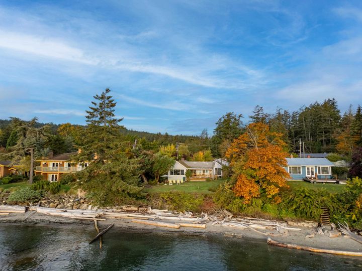 Photo 8 at 105 Madrona Road, Galiano Island, Islands-Van. & Gulf