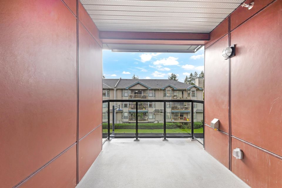 Photo 12 at E306 - 13858 S 108 Avenue, Guildford, North Surrey