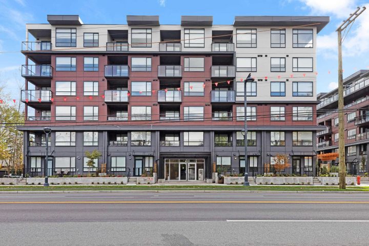 Photo 2 at E214 - 13858 S 108 Avenue, Guildford, North Surrey
