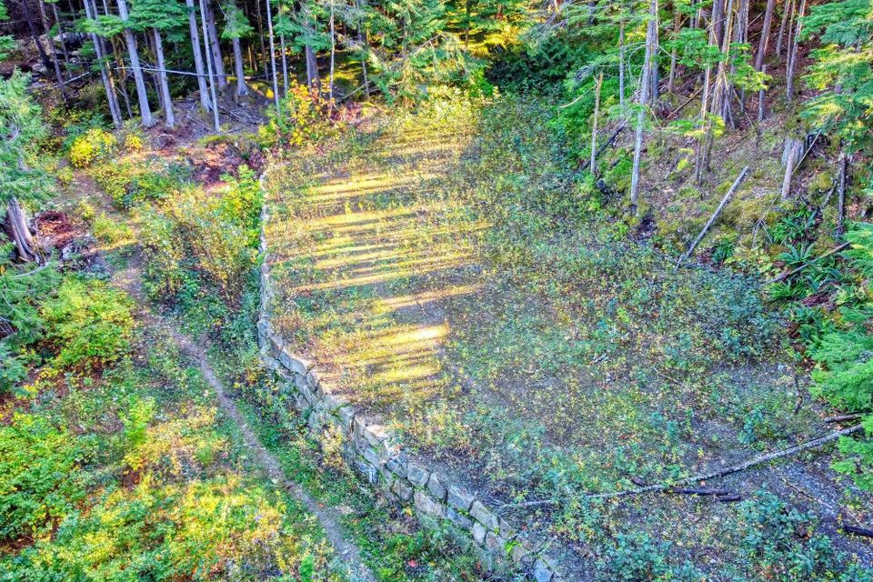 Photo 7 at 1017 Copper Drive, Britannia Beach, Squamish