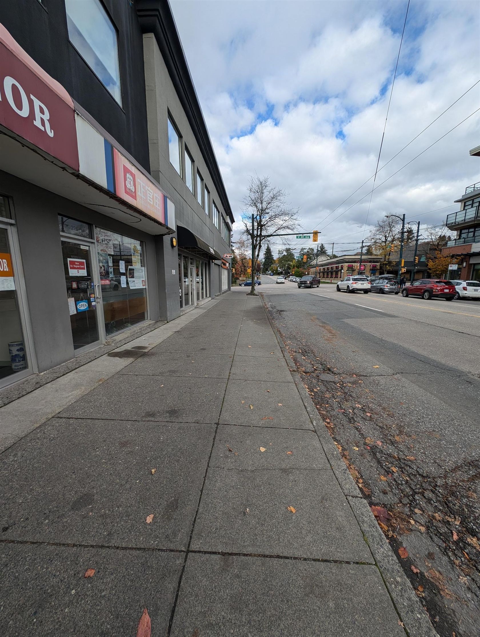 225 - 2083 Alma Street, Point Grey, Vancouver West - Photo 2 225 - 2083 Alma Street, Point Grey, Vancouver West - Photo 2