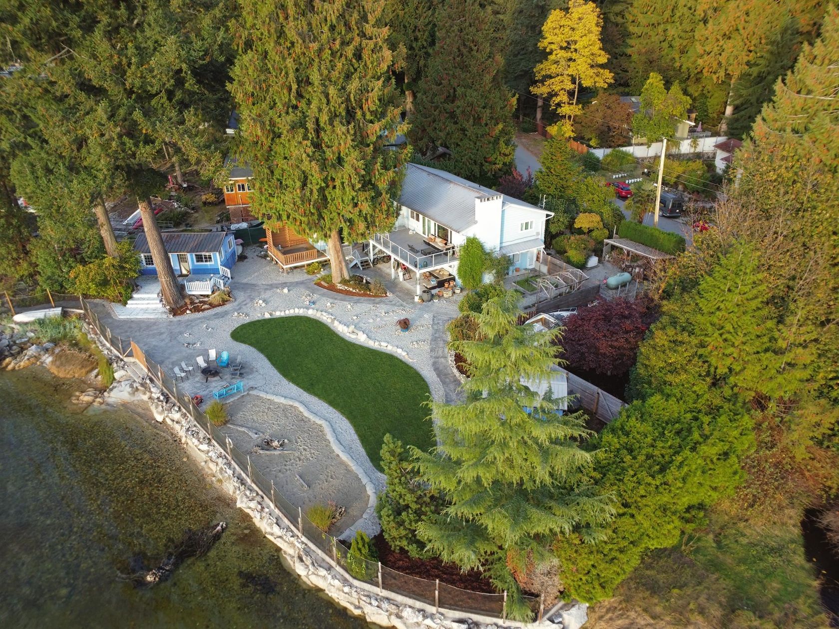 Photo 8 at 7629 Sechelt Inlet Road, Sechelt District, Sunshine Coast Photo 8 at 7629 Sechelt Inlet Road, Sechelt District, Sunshine Coast