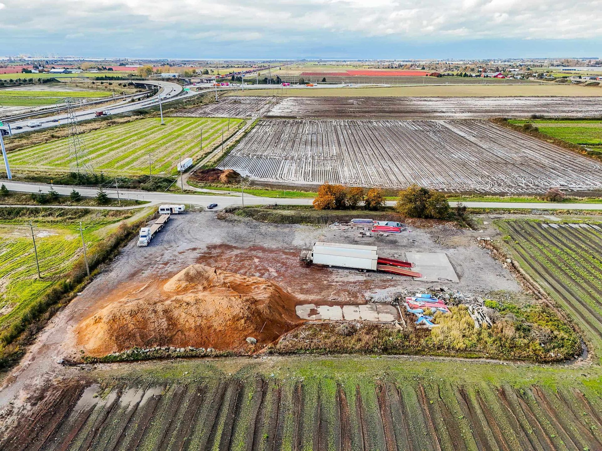 Photo 6 at 3240 64 Street, Ladner Rural, Ladner Photo 6 at 3240 64 Street, Ladner Rural, Ladner