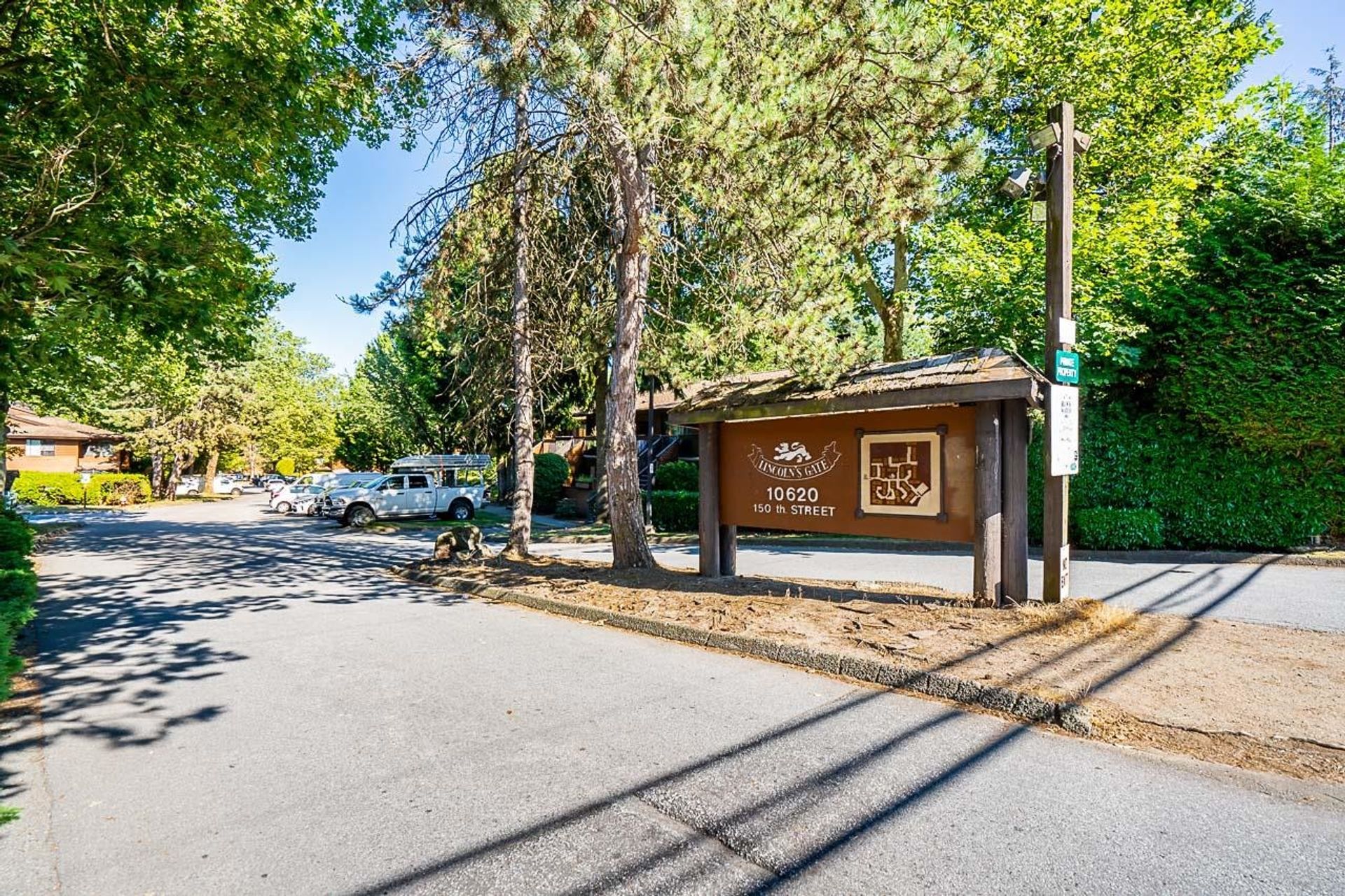 208 - 10620 150 Street, Guildford, North Surrey photo 1