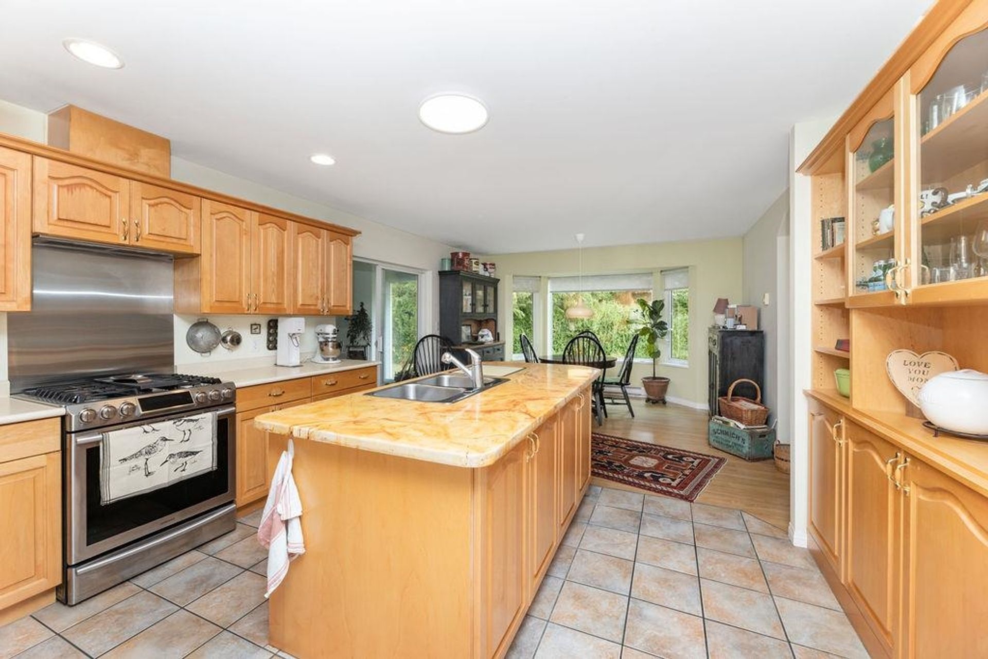 Photo 11 at 1270 Reed Road, Gibsons & Area, Sunshine Coast Photo 11 at 1270 Reed Road, Gibsons & Area, Sunshine Coast