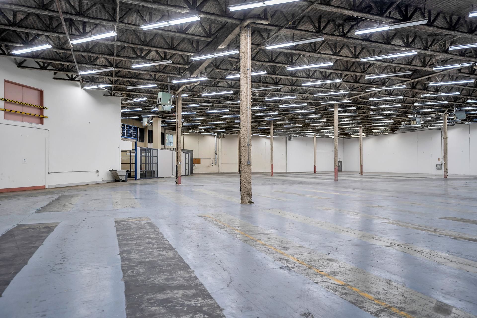 Photo 8 at 8985 Fraserwood Court, Big Bend, Burnaby South Photo 8 at 8985 Fraserwood Court, Big Bend, Burnaby South