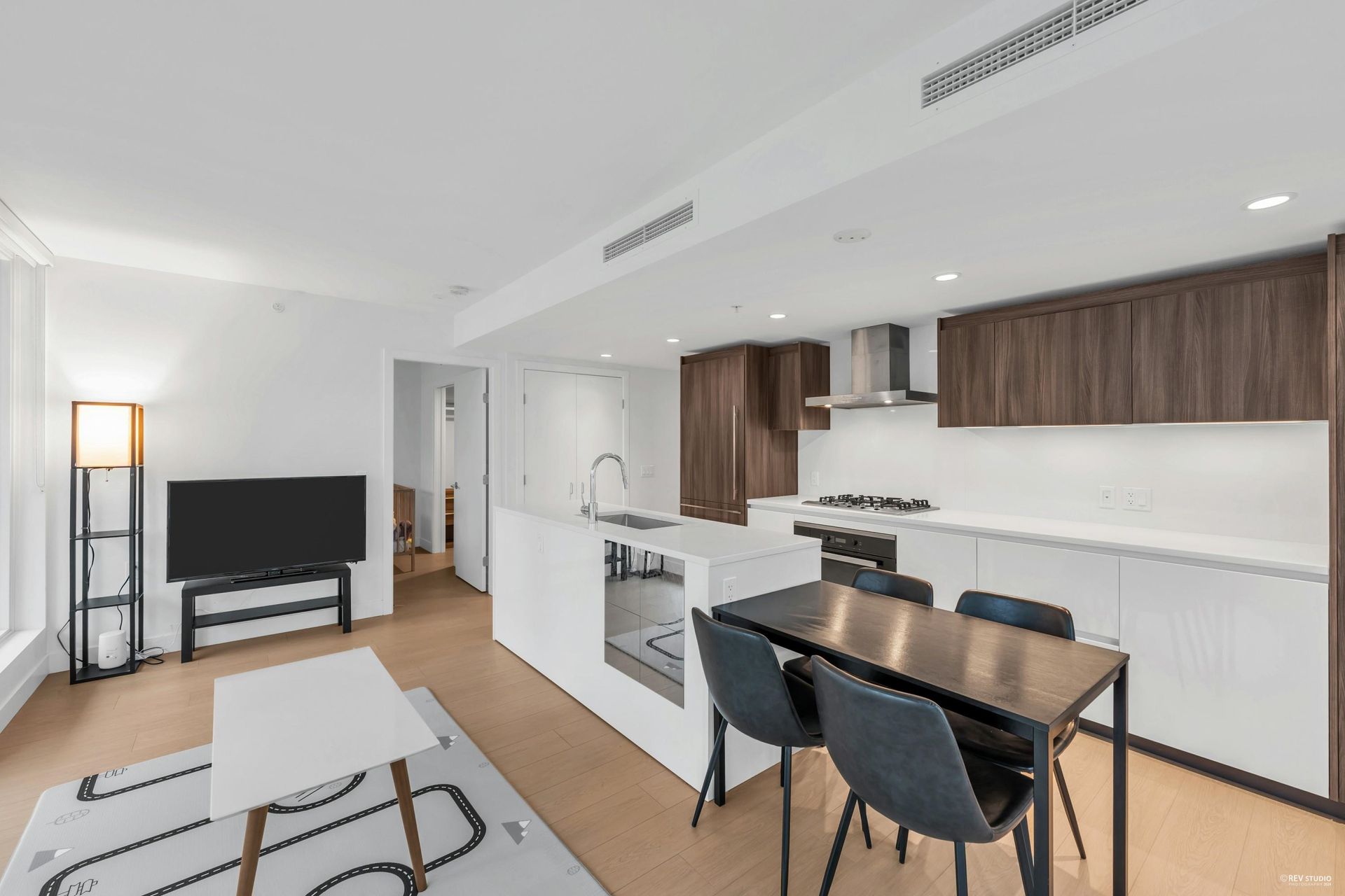 740 - 8133 Cook Road4