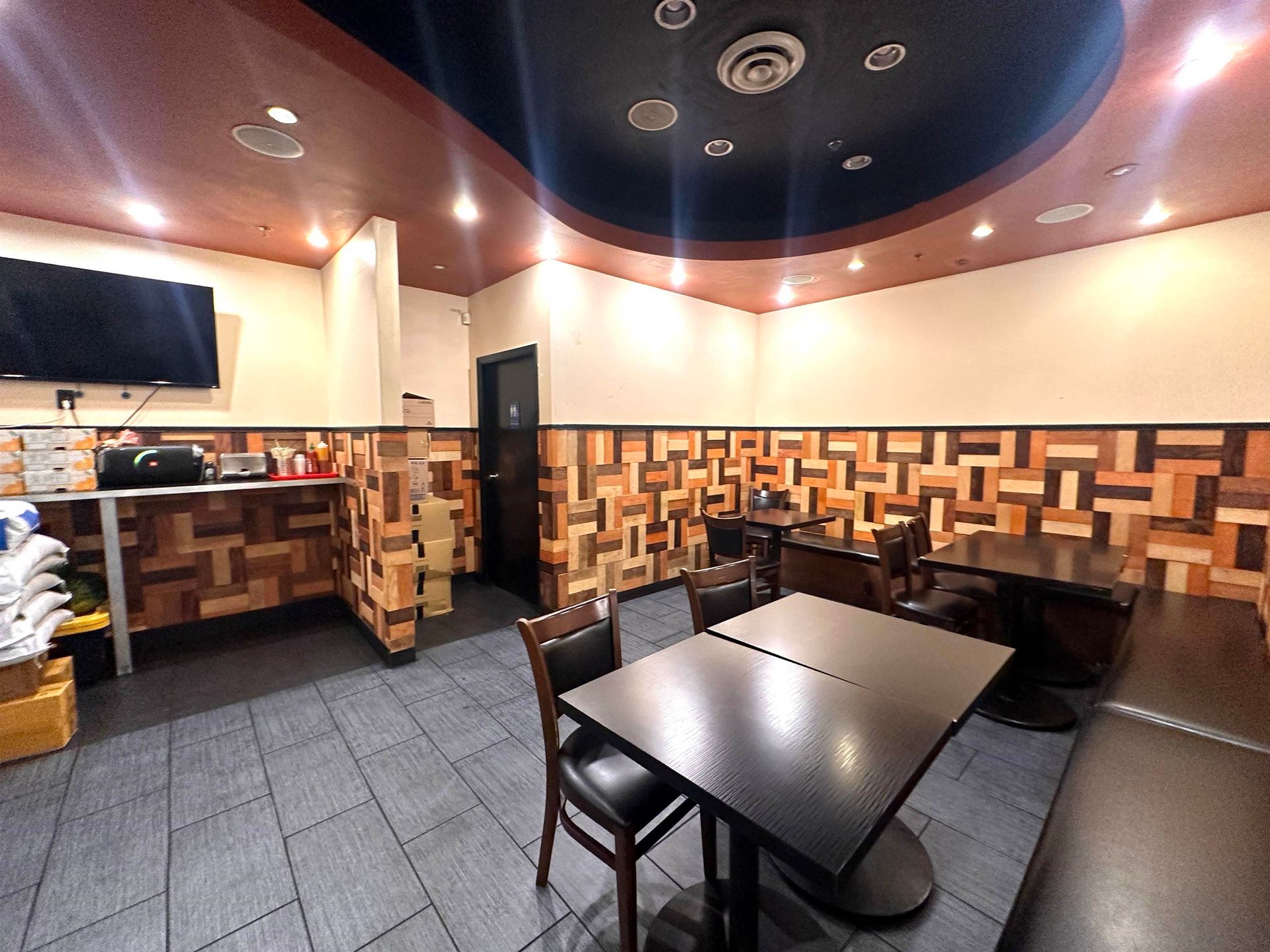 Photo 5 at 1325 Robson Street, West End VW, Vancouver West Photo 5 at 1325 Robson Street, West End VW, Vancouver West