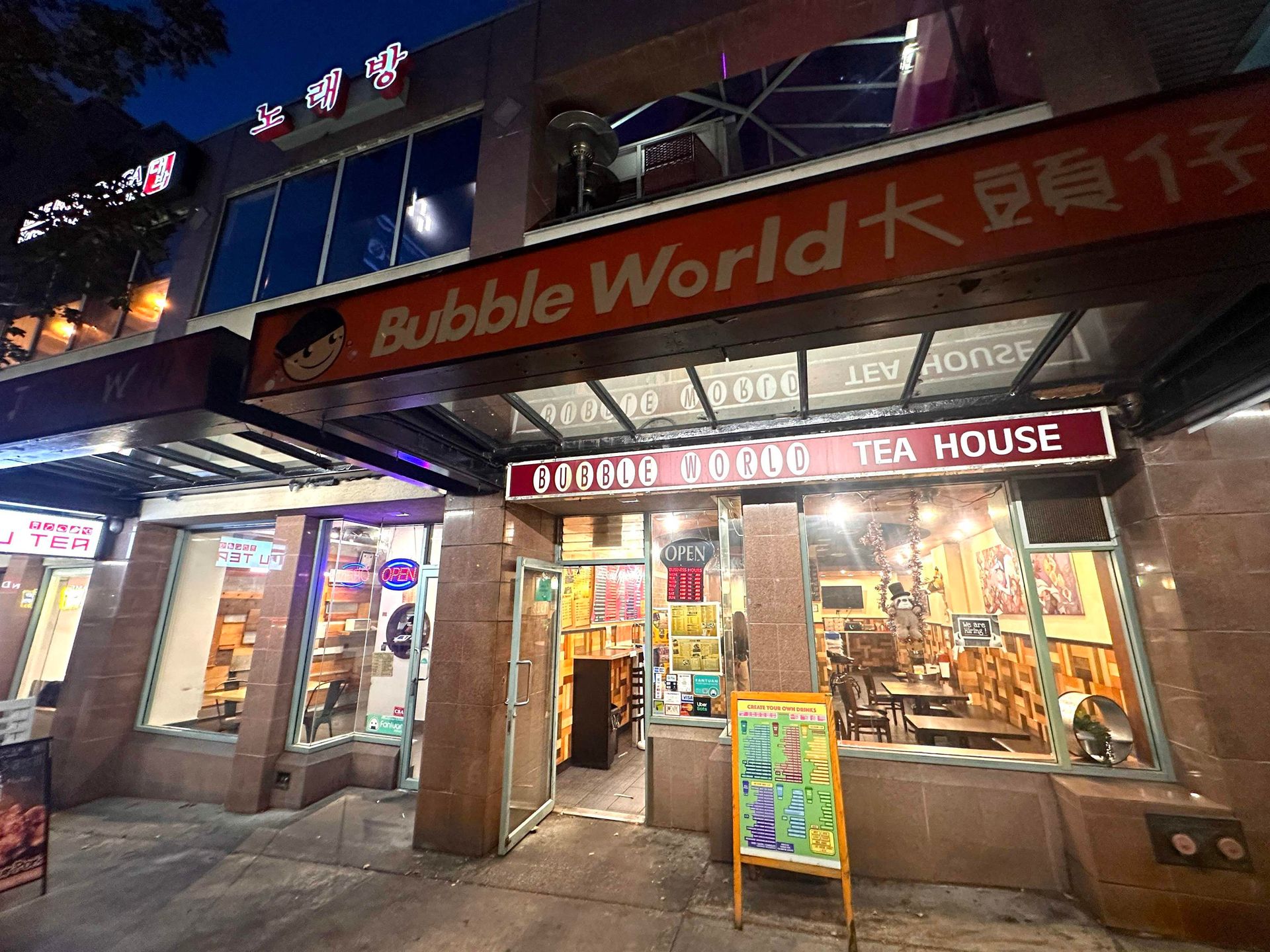 Photo 9 at 1325 Robson Street, West End VW, Vancouver West Photo 9 at 1325 Robson Street, West End VW, Vancouver West