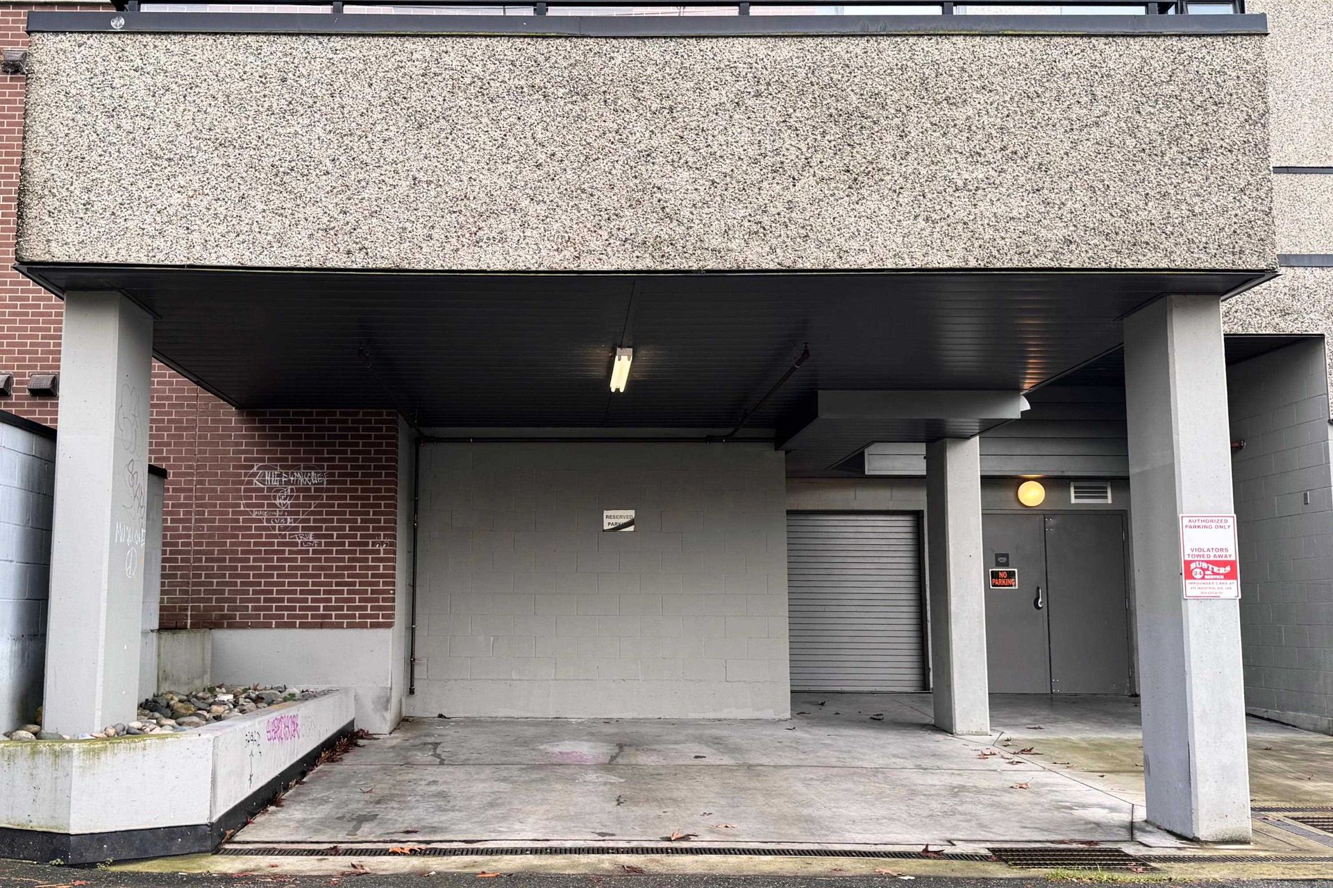 Photo 5 at 3407 W Broadway, Kitsilano, Vancouver West Photo 5 at 3407 W Broadway, Kitsilano, Vancouver West