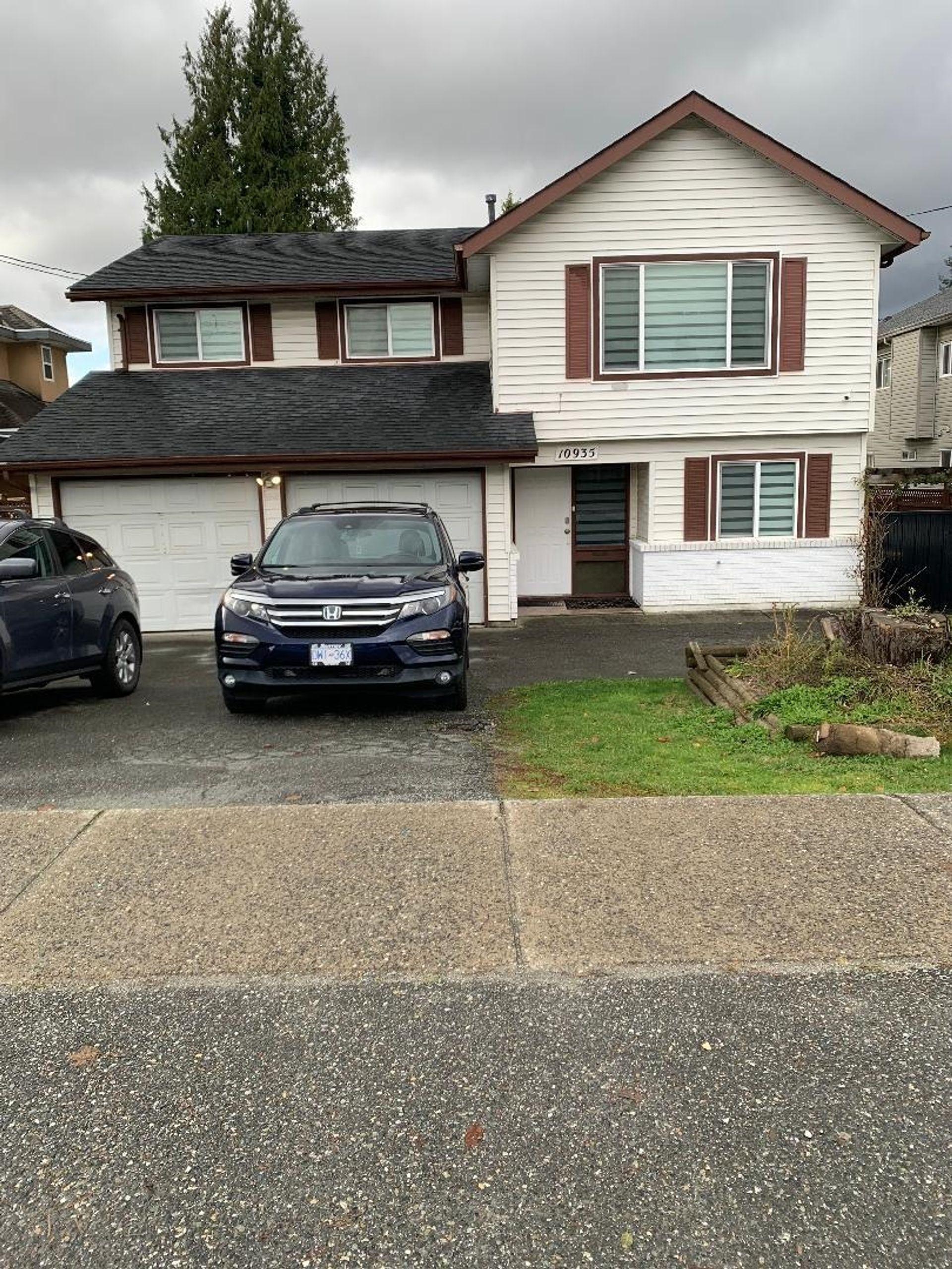 10935 140 Street, Bolivar Heights, North Surrey photo number 2