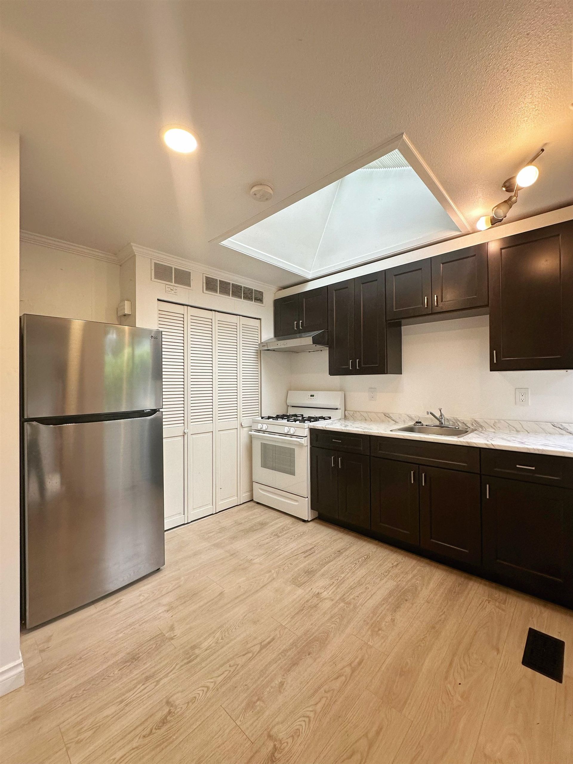 10071 Deagle Road3