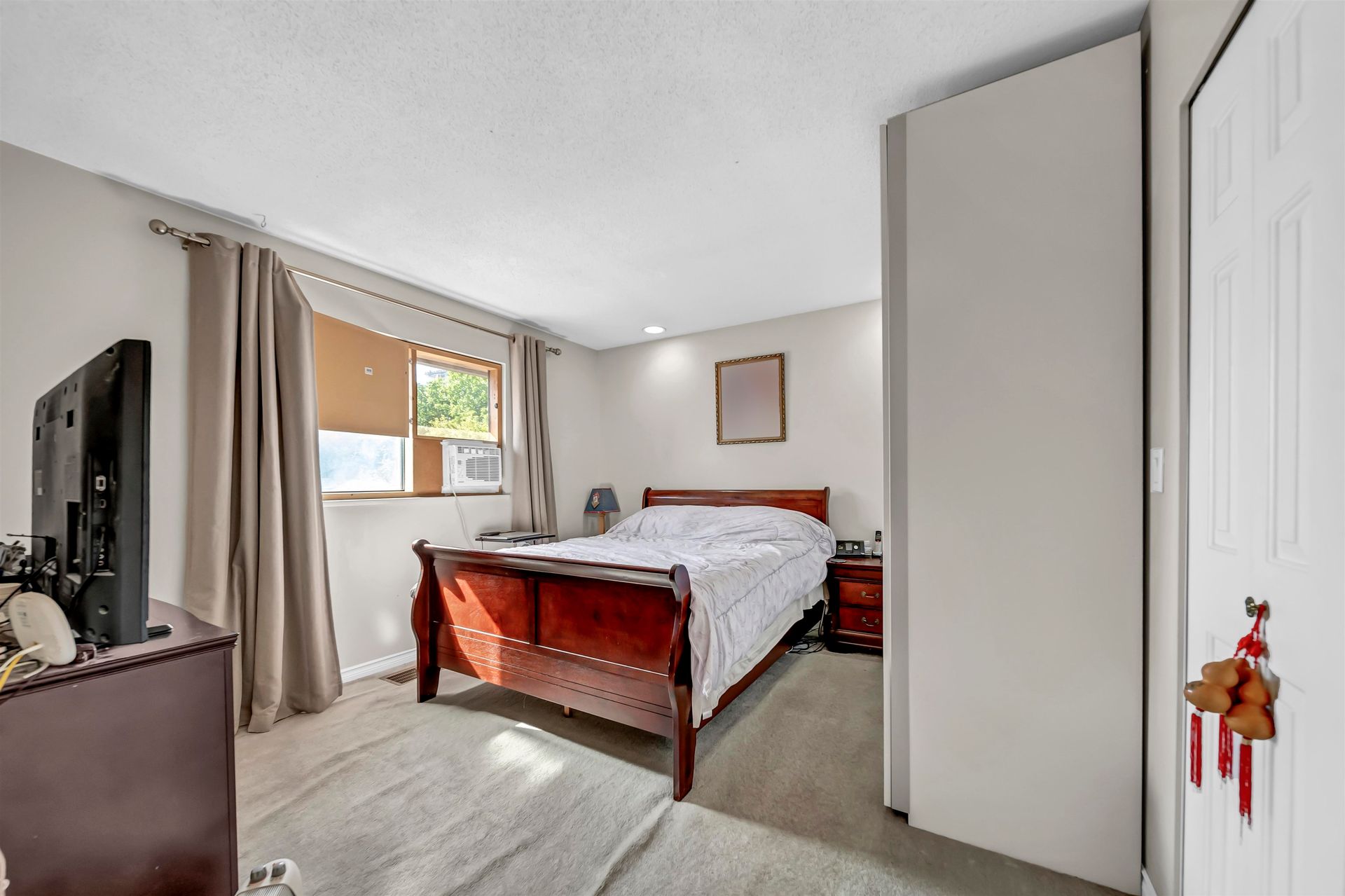 Photo 9 at 10627 138a Street, Whalley, North Surrey Photo 9 at 10627 138a Street, Whalley, North Surrey