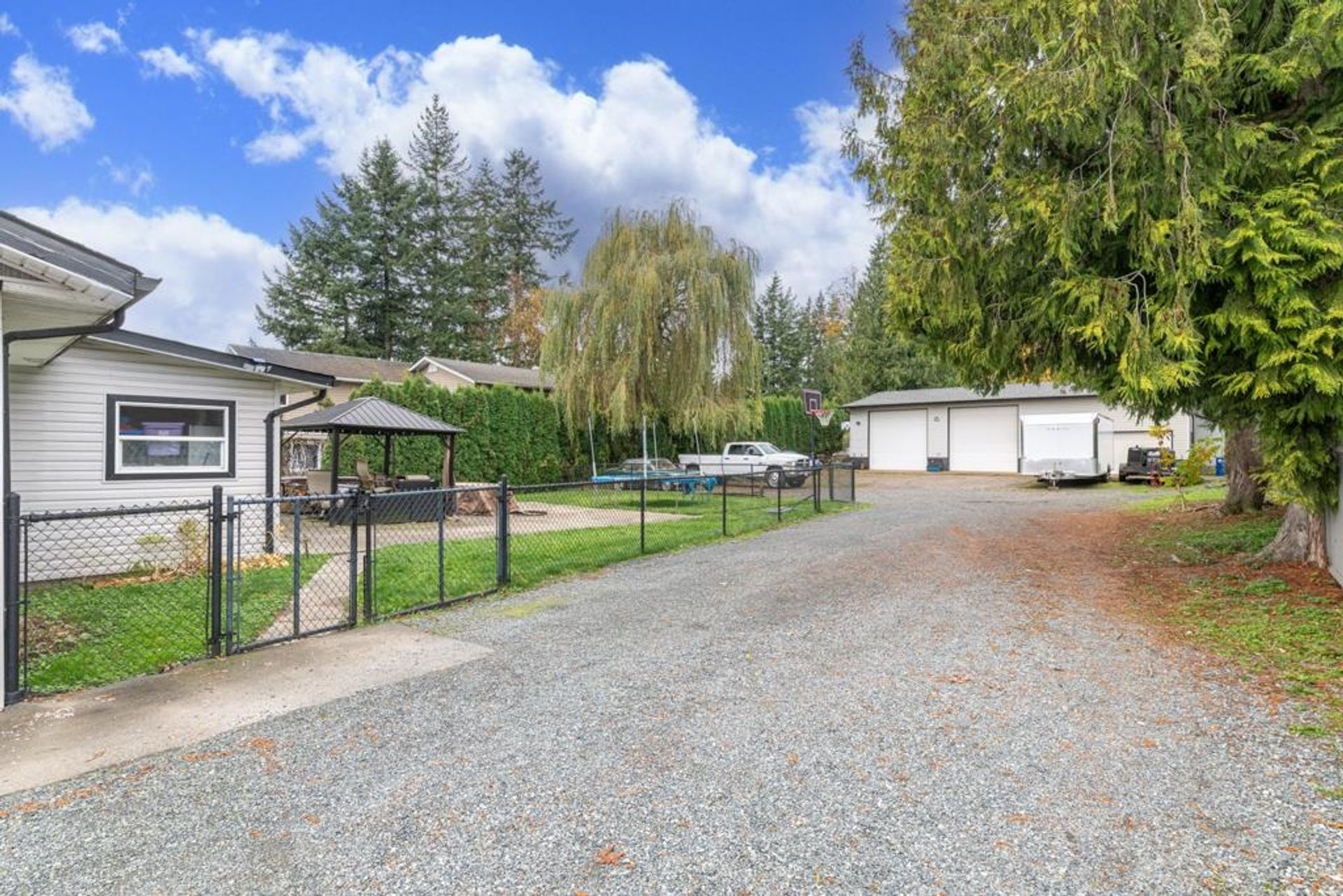 Photo 8 at 2561 Ross Road, Aberdeen, Abbotsford Photo 8 at 2561 Ross Road, Aberdeen, Abbotsford