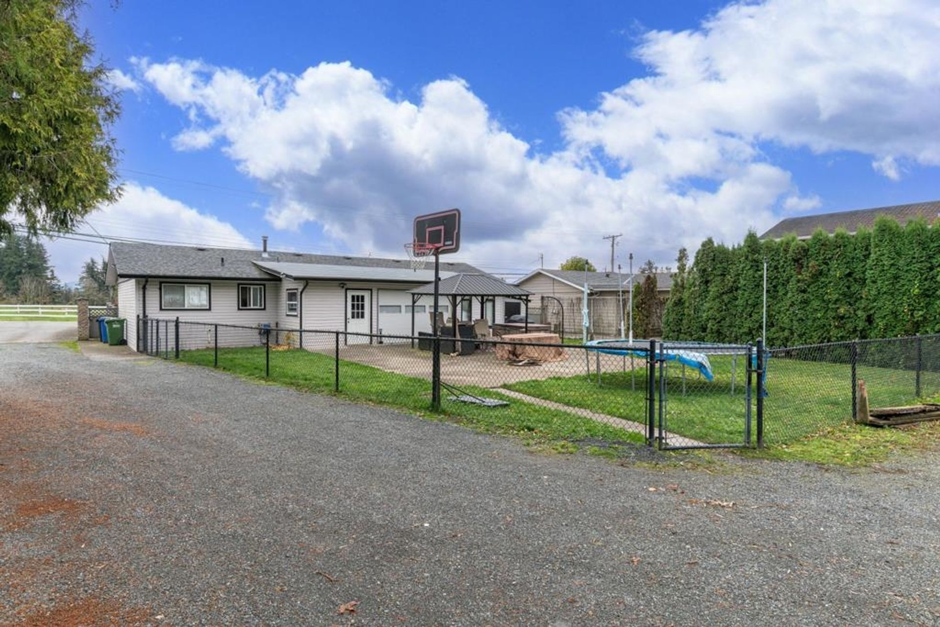 Photo 25 at 2561 Ross Road, Aberdeen, Abbotsford Photo 25 at 2561 Ross Road, Aberdeen, Abbotsford