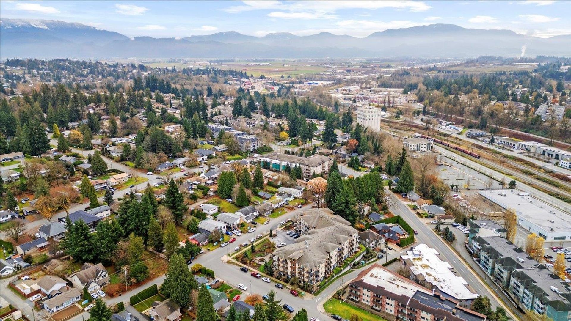 Photo 8 at 2550 Campbell Avenue, Central Abbotsford, Abbotsford Photo 8 at 2550 Campbell Avenue, Central Abbotsford, Abbotsford
