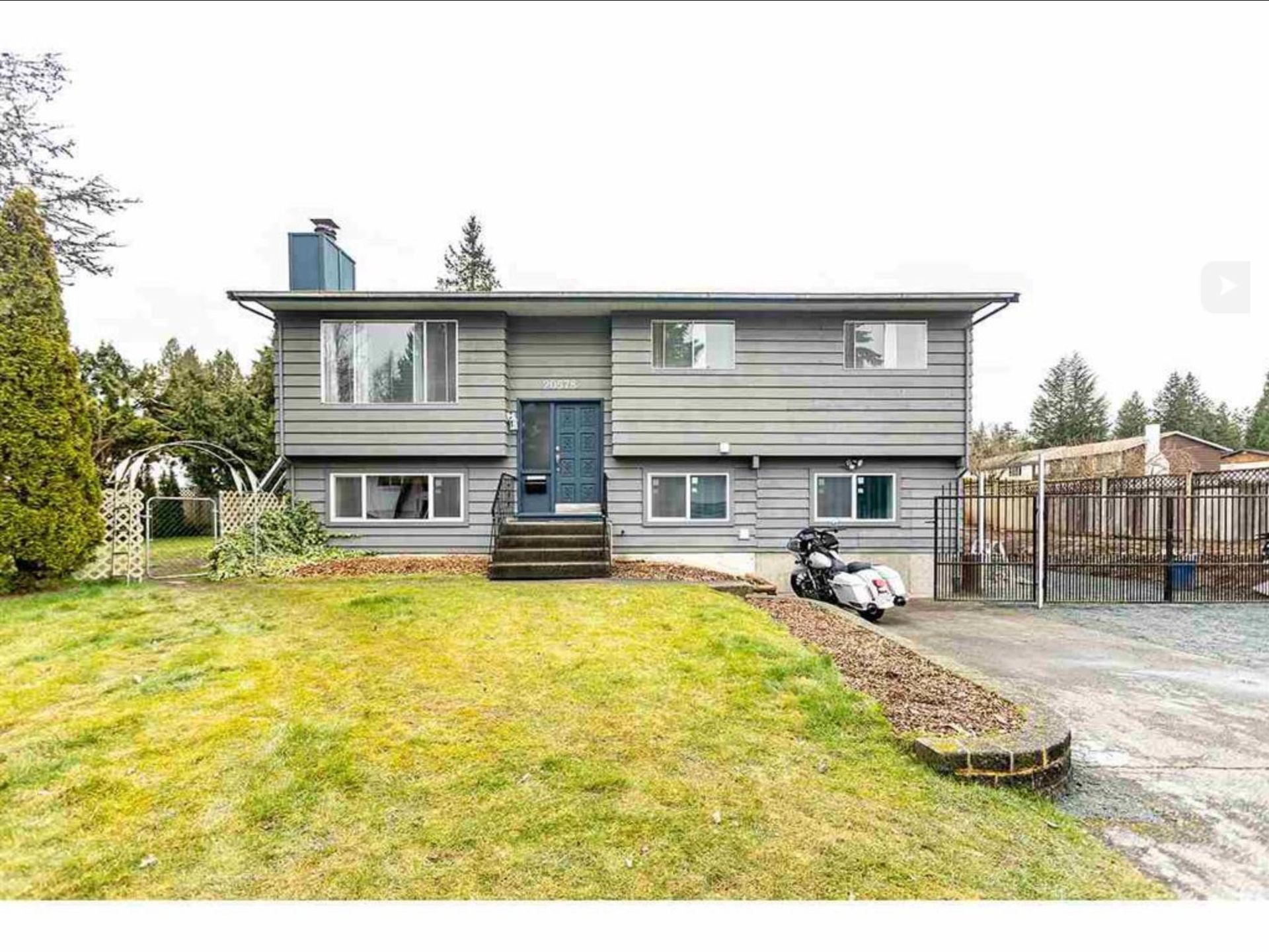 20578 48b Avenue, Langley City, Langley photo 0 20578 48b Avenue, Langley City, Langley photo 0