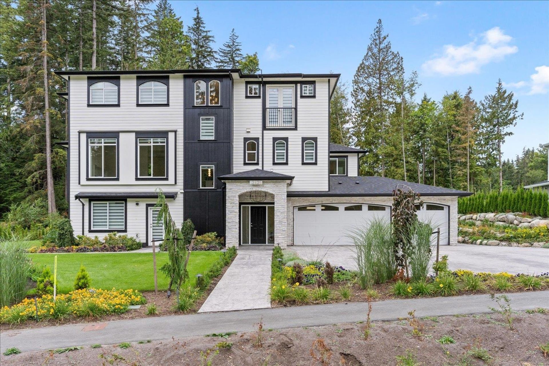12425 271 Street, Northeast, Maple Ridge photo 0 12425 271 Street, Northeast, Maple Ridge photo 0