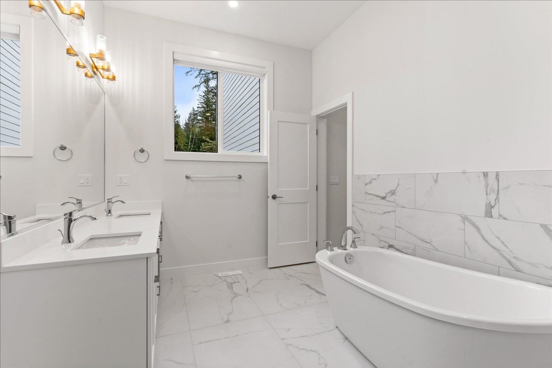 Photo 22 at 12425 271 Street, Northeast, Maple Ridge Photo 22 at 12425 271 Street, Northeast, Maple Ridge