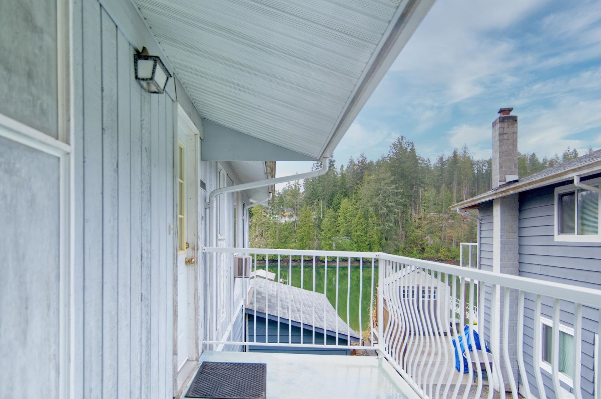 Photo 4 at 4618 Gerrans Bay Road, Pender Harbour Egmont, Sunshine Coast Photo 4 at 4618 Gerrans Bay Road, Pender Harbour Egmont, Sunshine Coast