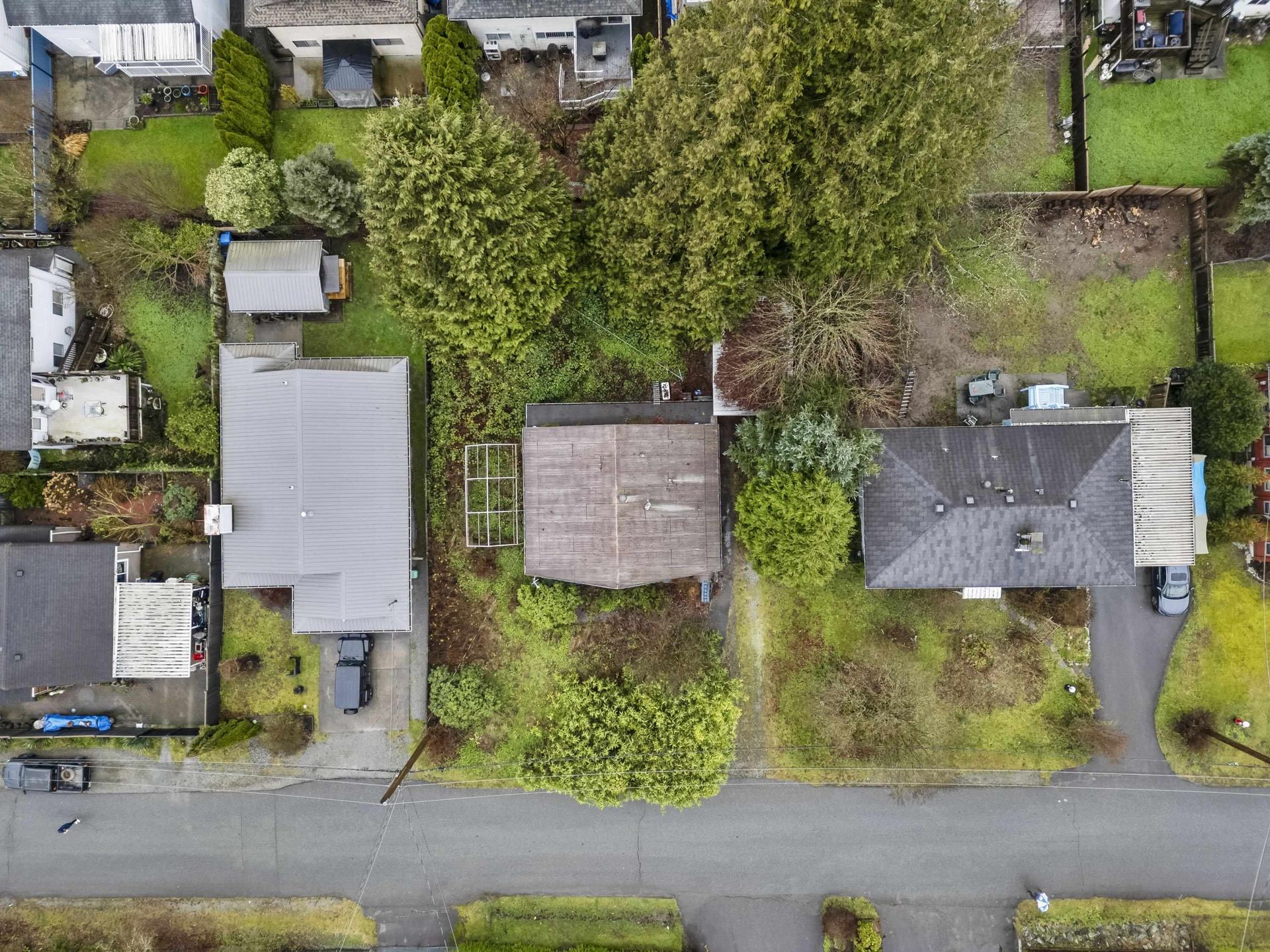 Photo 6 at 22421 Streng Avenue, East Central, Maple Ridge Photo 6 at 22421 Streng Avenue, East Central, Maple Ridge