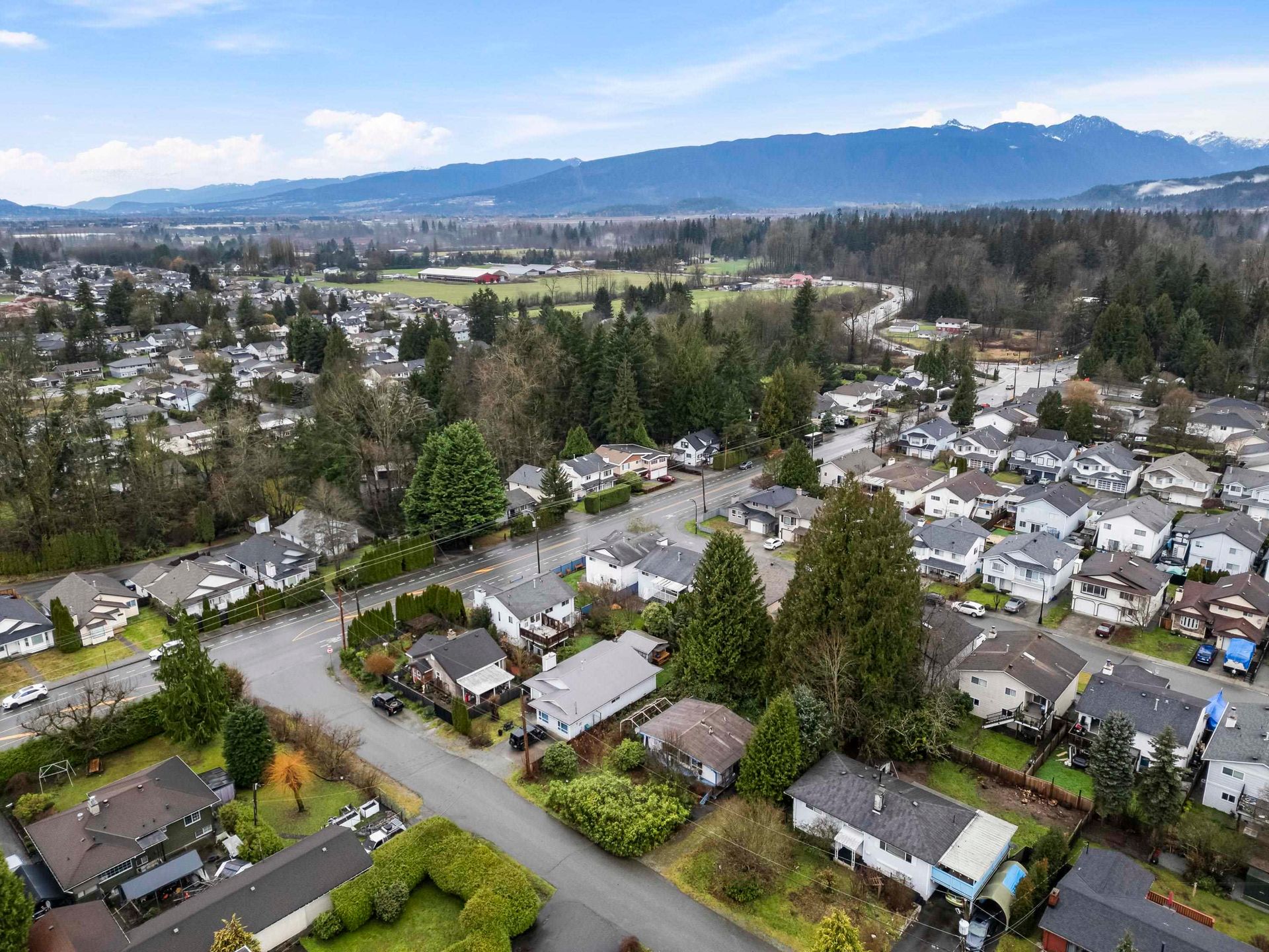 Photo 17 at 22421 Streng Avenue, East Central, Maple Ridge Photo 17 at 22421 Streng Avenue, East Central, Maple Ridge