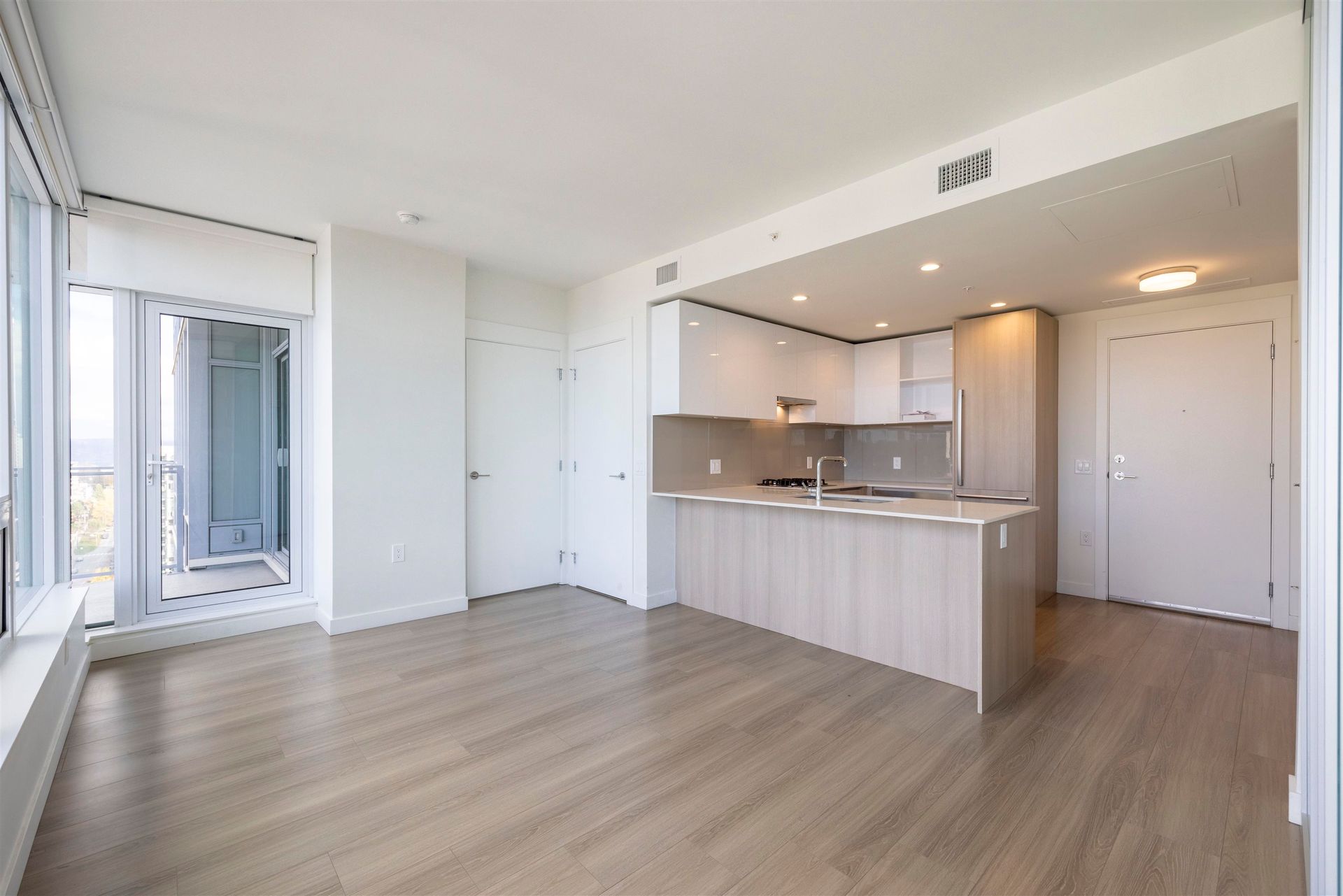 2002 - 618 Carnarvon Street4