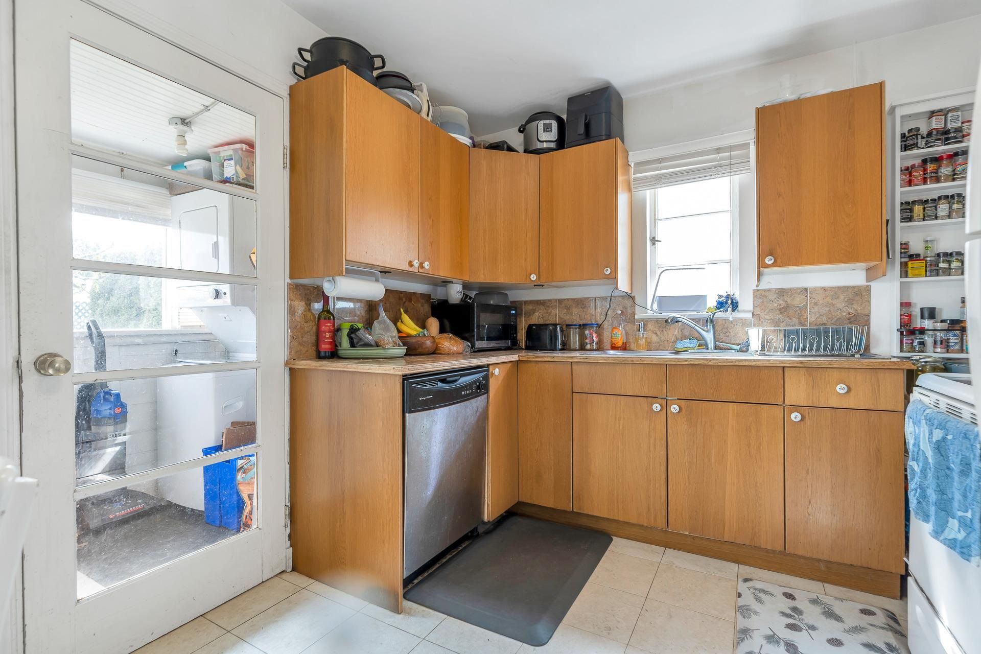 5092 Main Street, Main, Vancouver East 3 by Bilash & Charron Real Estate Group 5092 Main Street, Main, Vancouver East 3