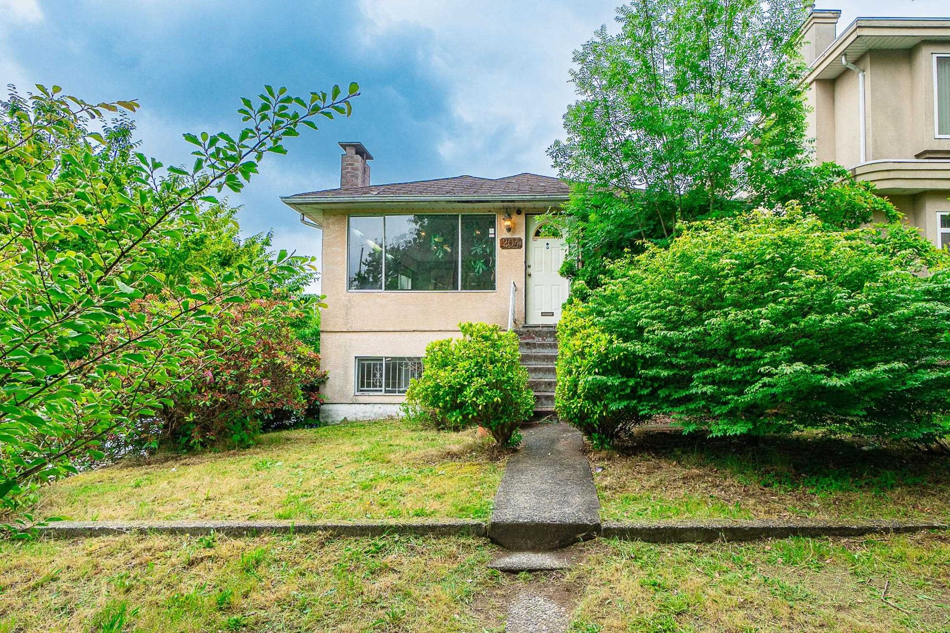 204 W 63rd Avenue, Marpole, Vancouver West photo number 2 204 W 63rd Avenue, Marpole, Vancouver West photo number 2