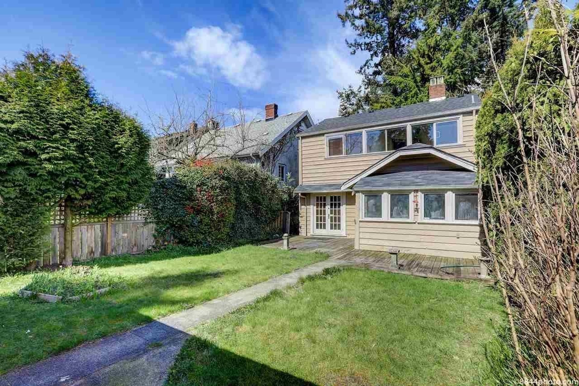 Photo 2 at 3870 W 17th Avenue, Dunbar, Vancouver West Photo 2 at 3870 W 17th Avenue, Dunbar, Vancouver West