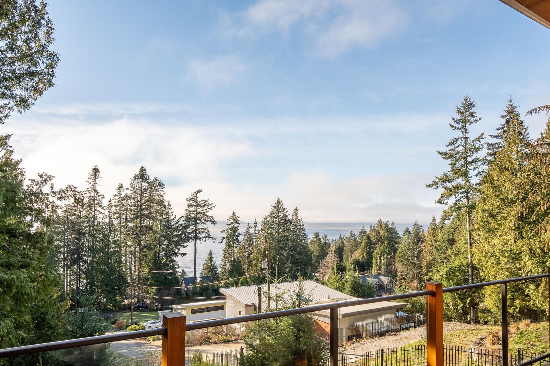 Photo 8 at 153 Swallow Road, Gibsons & Area, Sunshine Coast Photo 8 at 153 Swallow Road, Gibsons & Area, Sunshine Coast