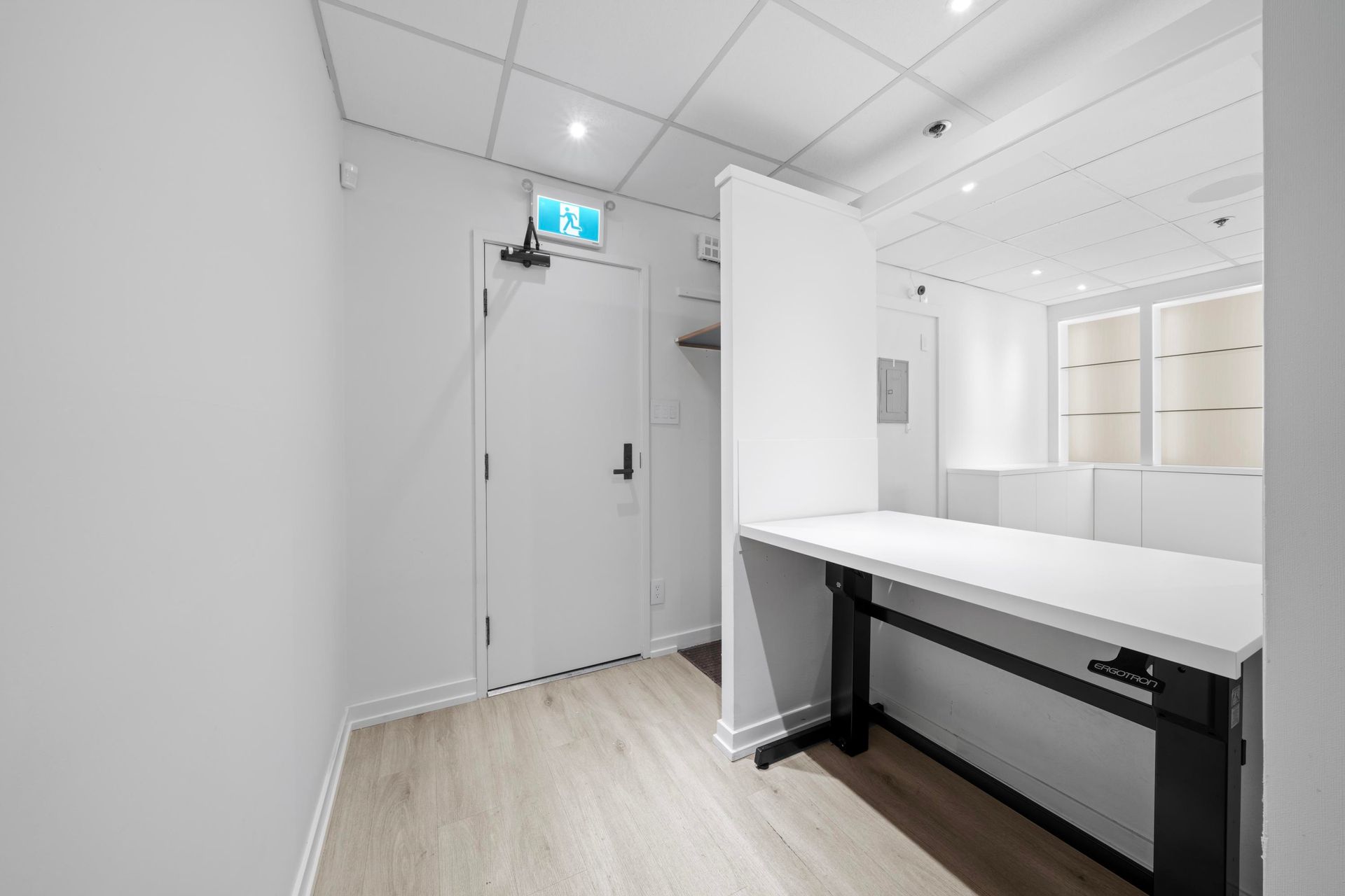 Photo 10 at 730 - 943 W Broadway, Fairview VW, Vancouver West Photo 10 at 730 - 943 W Broadway, Fairview VW, Vancouver West