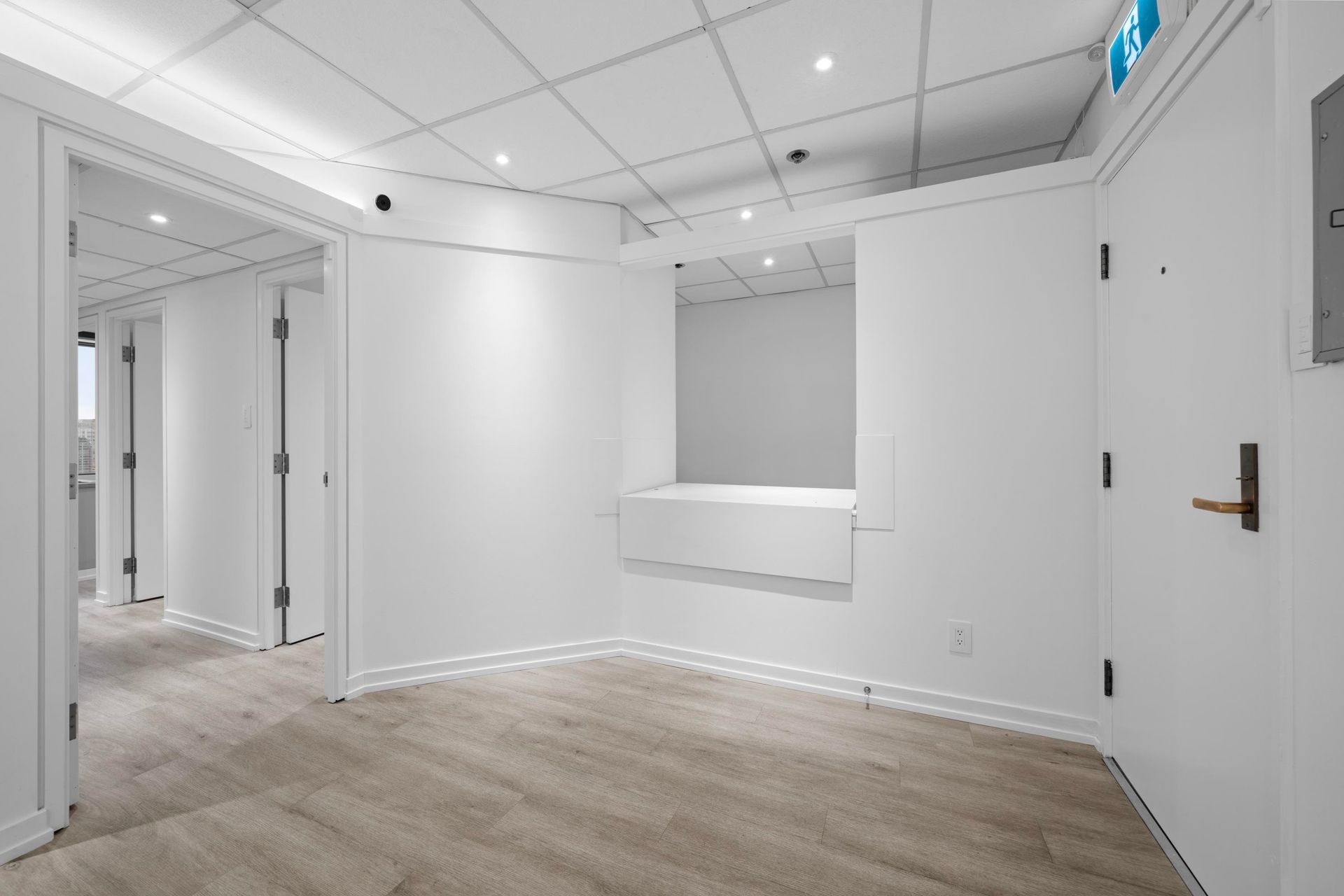 Photo 13 at 730 - 943 W Broadway, Fairview VW, Vancouver West Photo 13 at 730 - 943 W Broadway, Fairview VW, Vancouver West