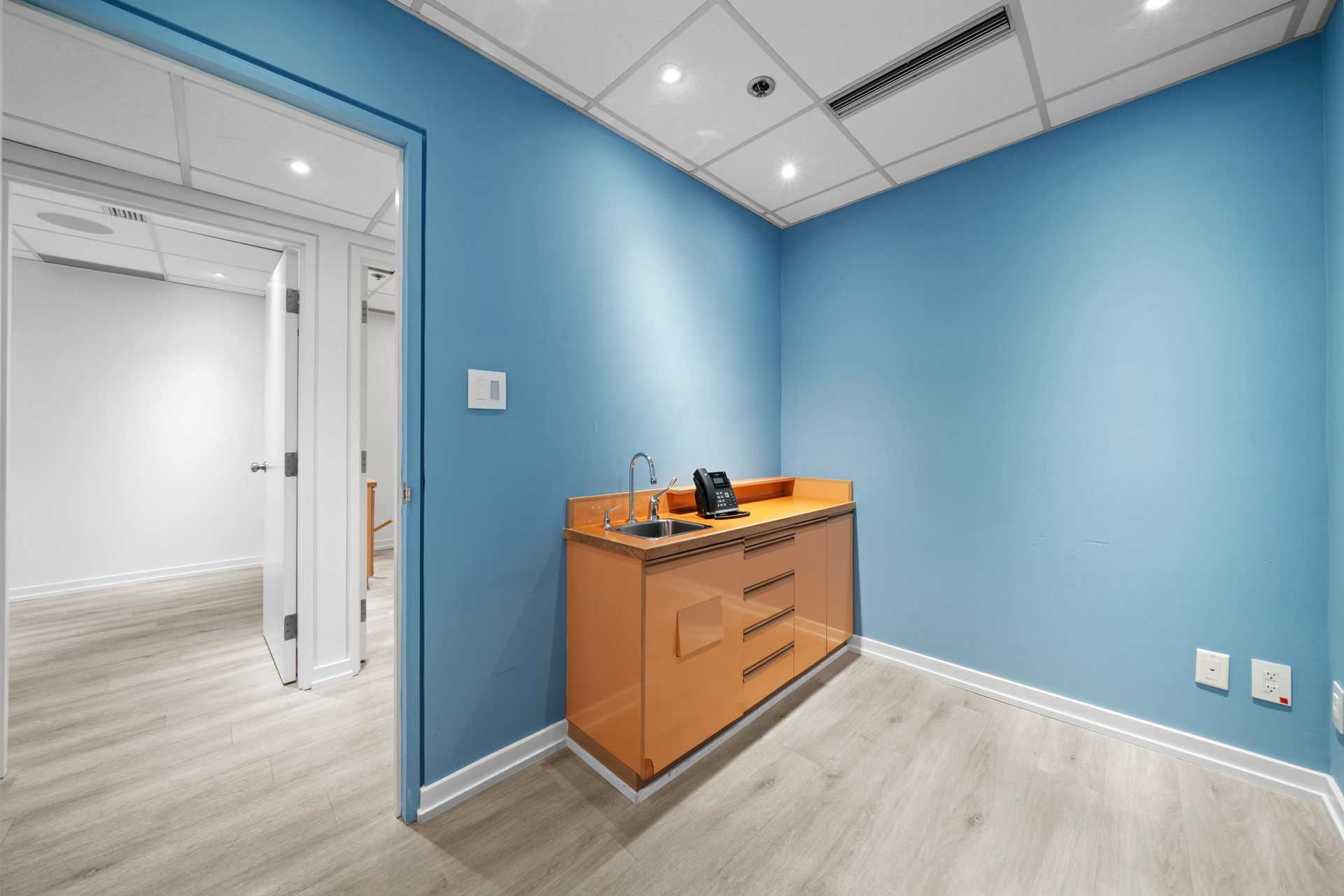 Photo 20 at 730 - 943 W Broadway, Fairview VW, Vancouver West Photo 20 at 730 - 943 W Broadway, Fairview VW, Vancouver West