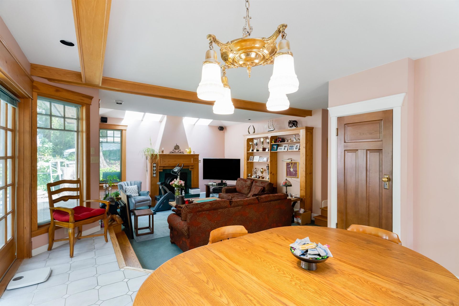 Photo 9 at 1295 Sinclair Street, Ambleside, West Vancouver