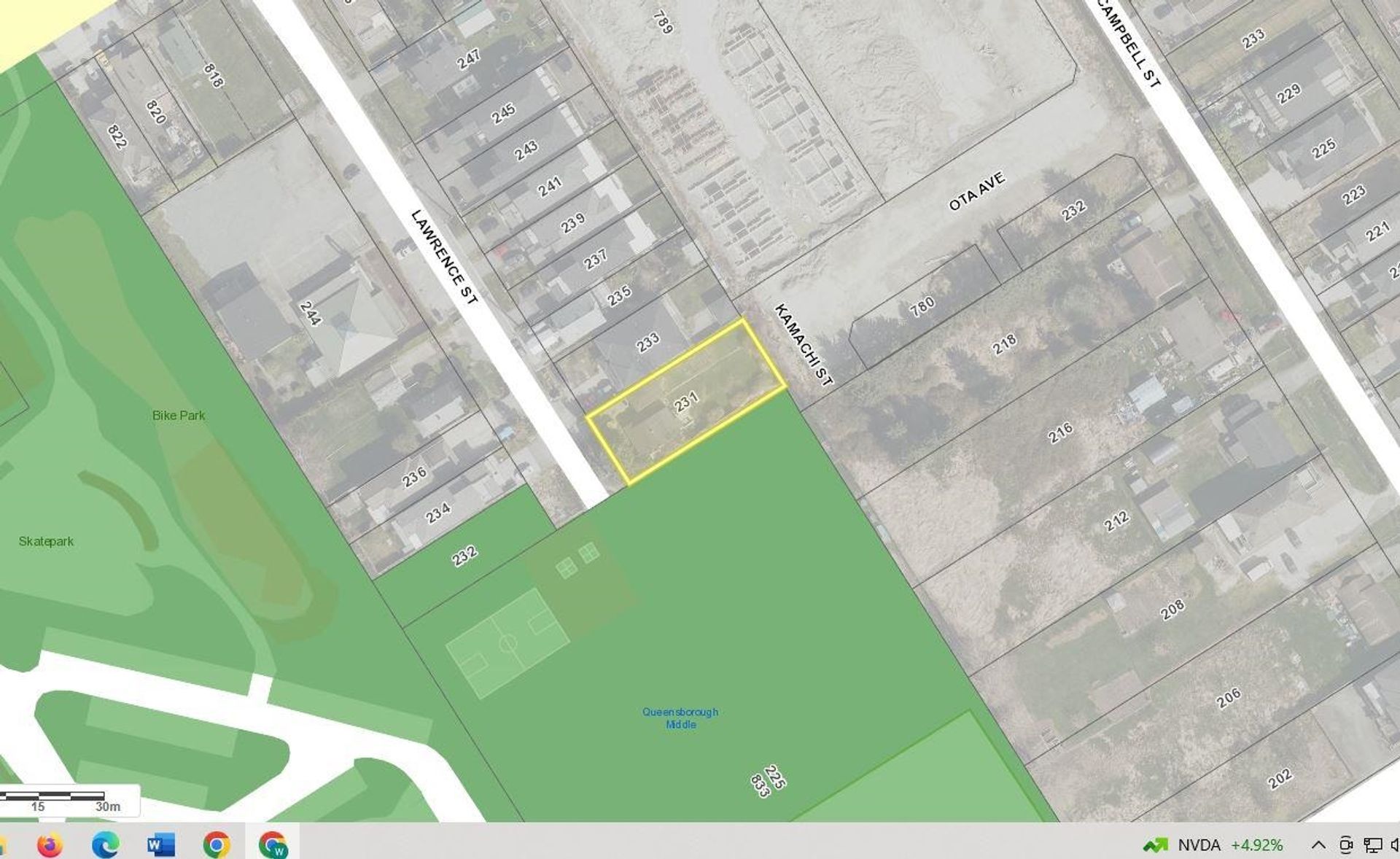 231 Lawrence Street, Queensborough, New Westminster photo number 2