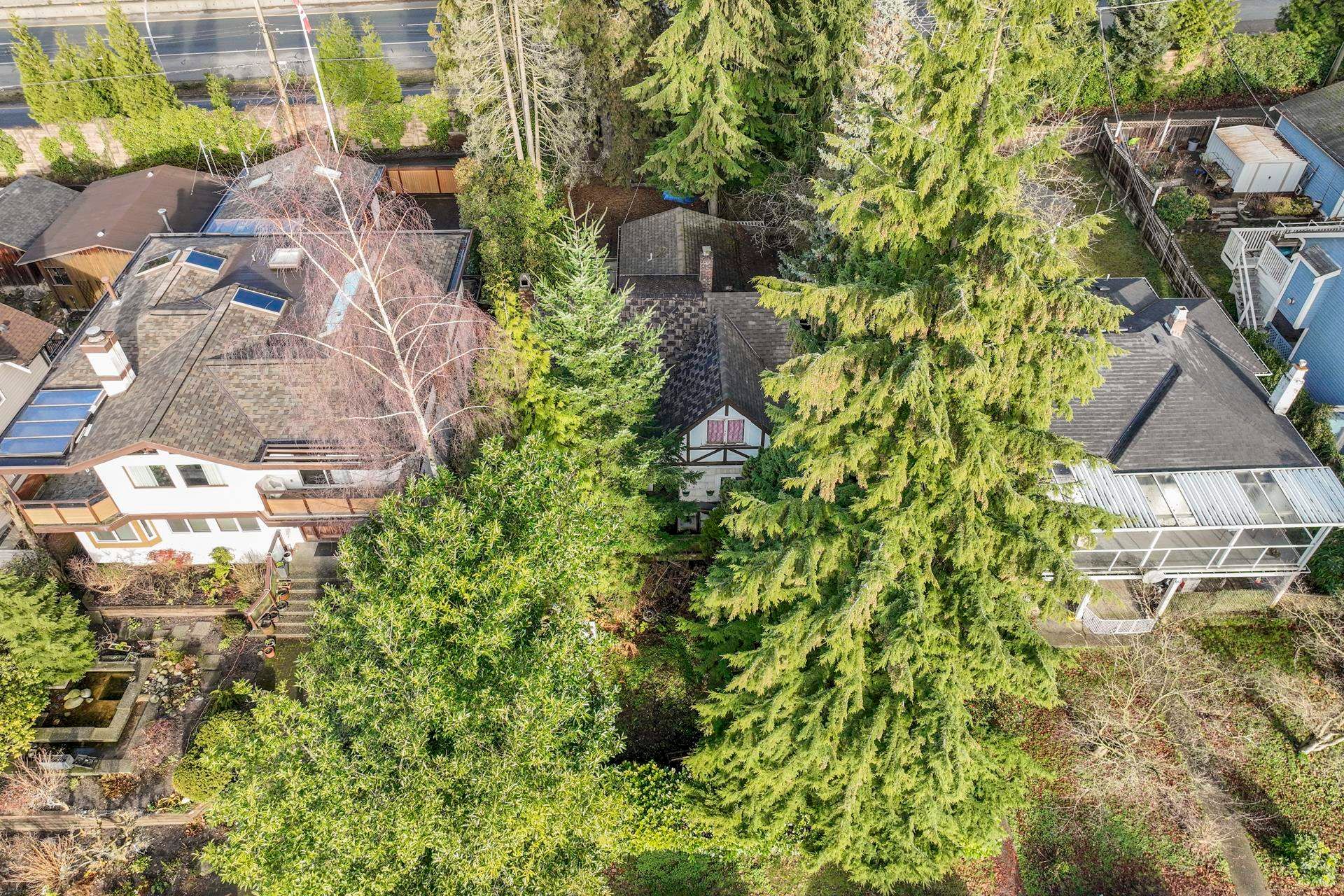 234 E 24th Street, Central Lonsdale, North Vancouver photo number 2 234 E 24th Street, Central Lonsdale, North Vancouver photo number 2